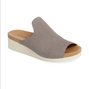 Lucky Brand Finela Slide Sandal